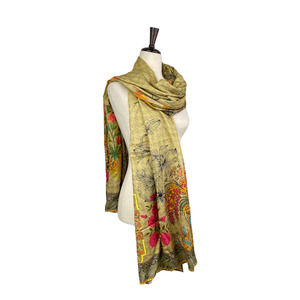NEW Women's Floral Tapestry Scarf